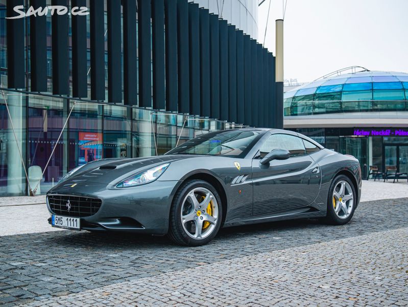 Ferrari California, Top Podepsaná KIMI RAIKKONEN